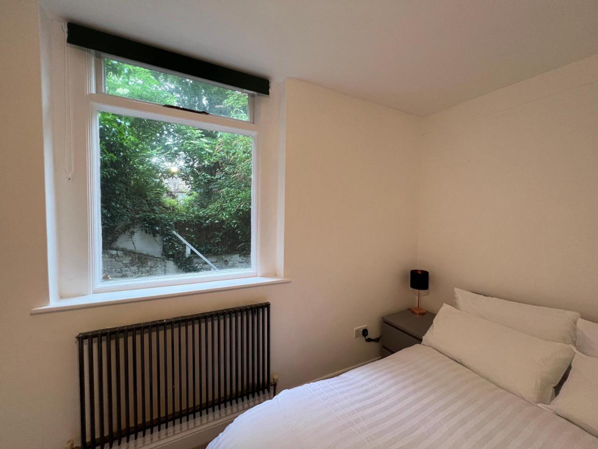 Dover Town Apartments Private 2 Bed Garden Flat For Up To 6 Guests المظهر الخارجي الصورة